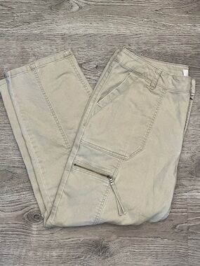 Habitual Women's Beige Cropped Cargo Jeans